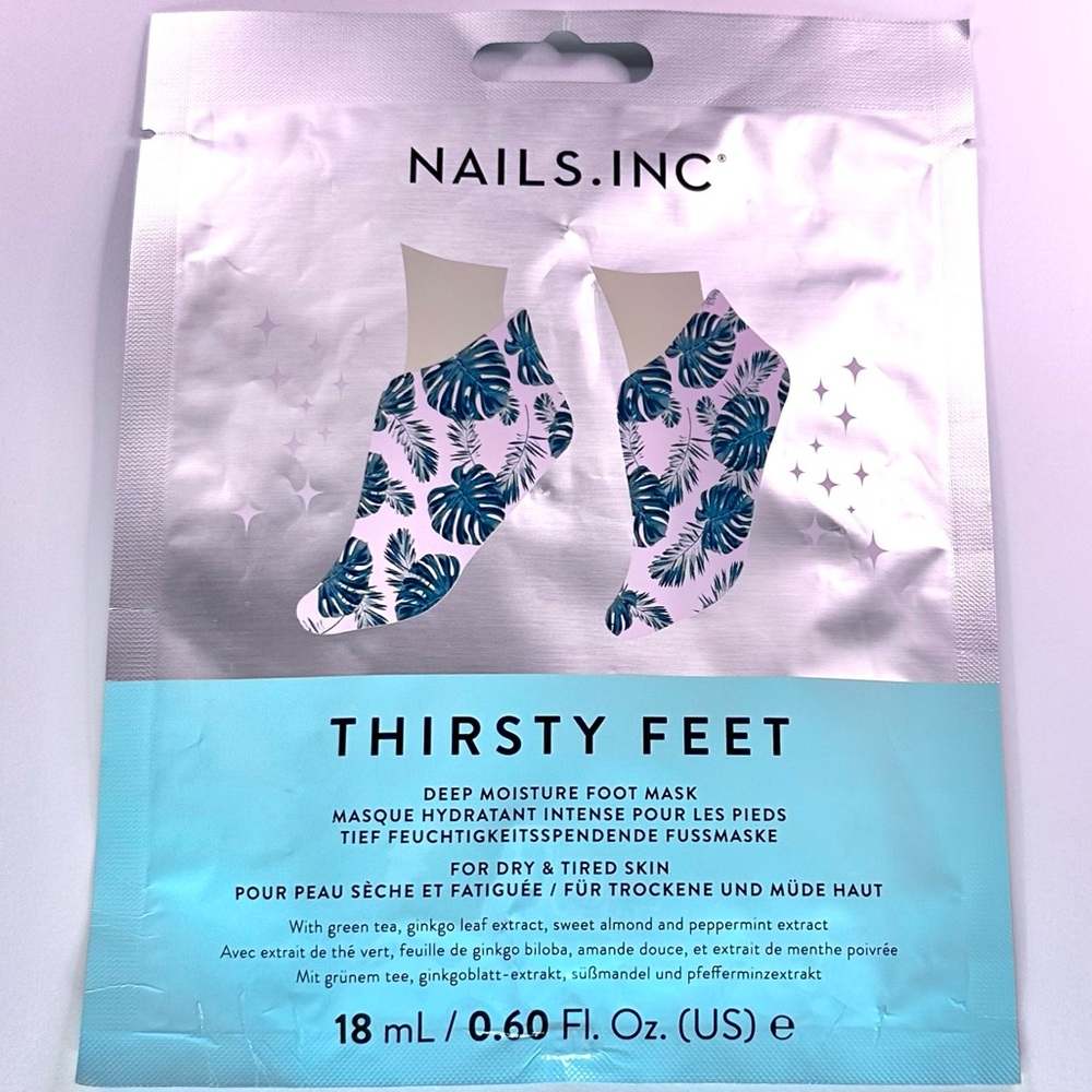 Nails. Inc London Thirsty Feet Foot Mask with Green Tea and Peppermint Extract